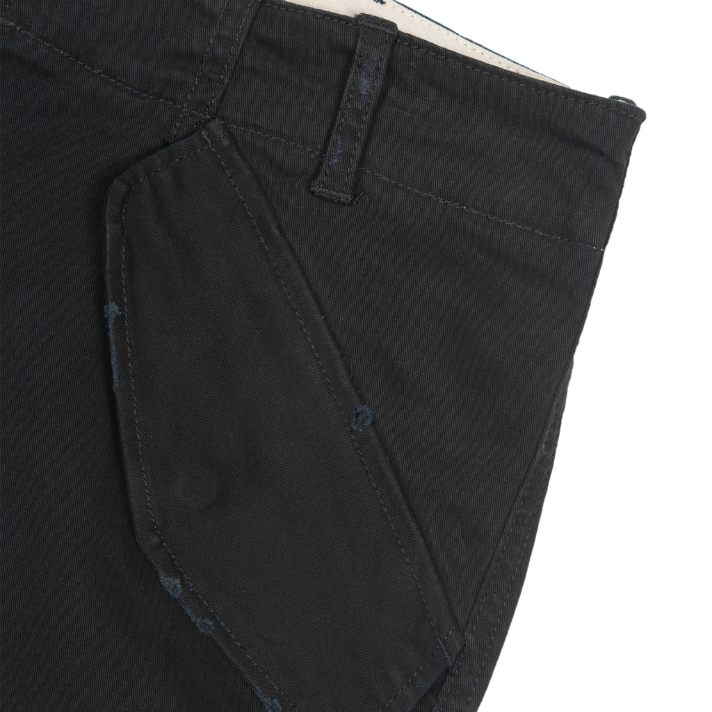 P11_BLK/KHI_CHINOS