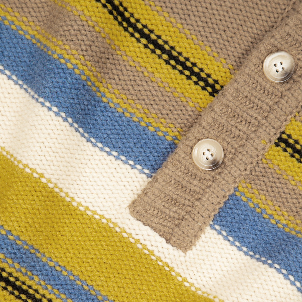 H6_MLT_SWEATER