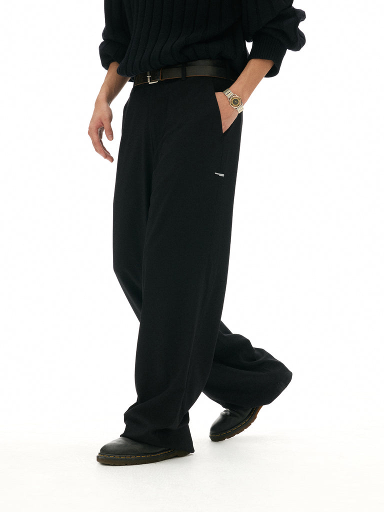 P4_BLK_TAILOREDTROUSERS