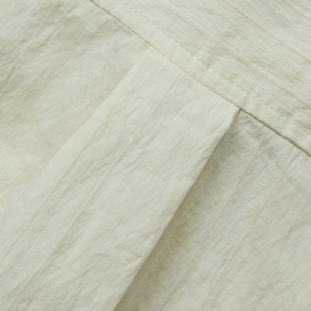 Yutaka Takenouchi's White-Collar Shirt
