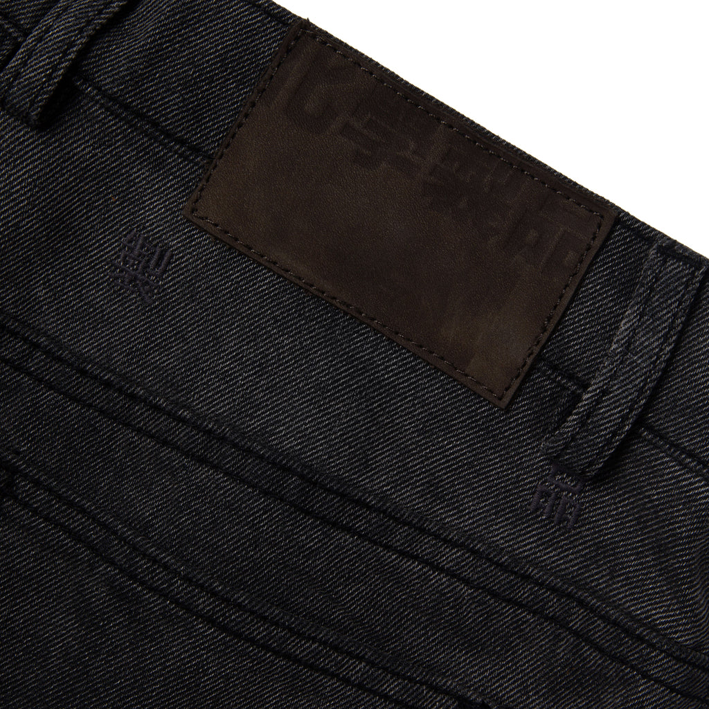 90’s Basic Straight-Leg Jeans