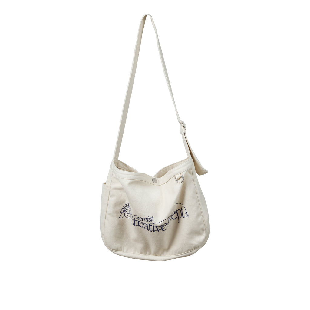 B5_CRM_SHOULDERBAG