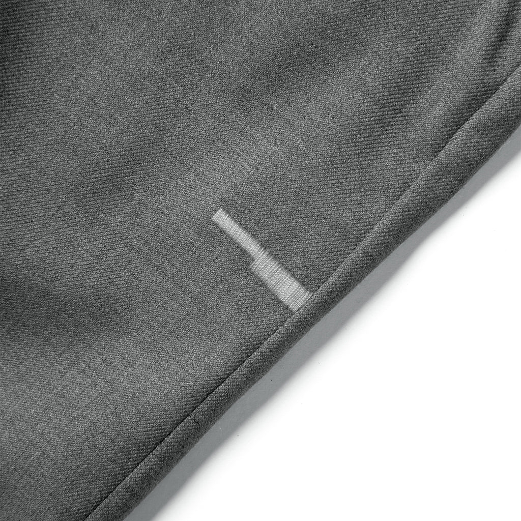 P9_GRY_SHORTS