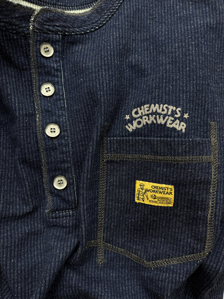"Chemist‘s Workwear" Henley Long-Sleeve T-Shirt
