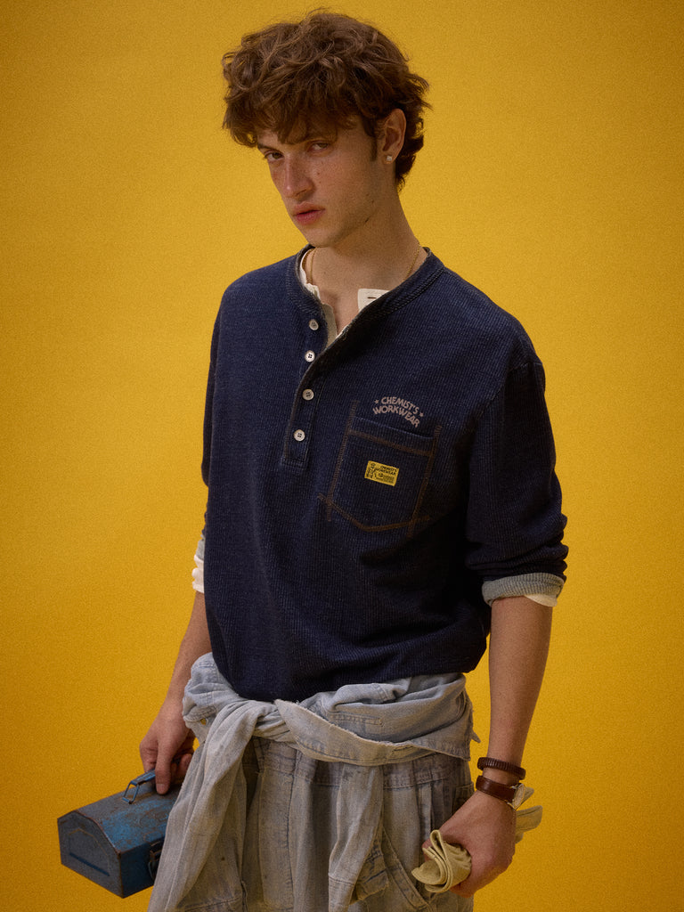 "Chemist‘s Workwear" Henley Long-Sleeve T-Shirt