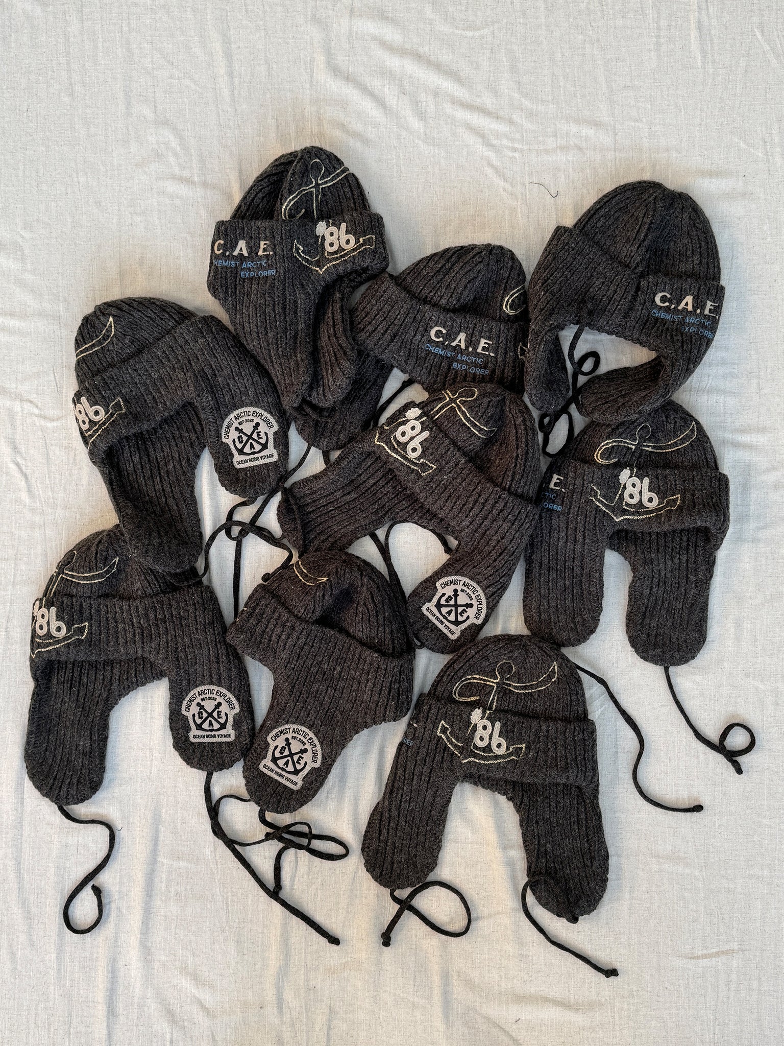 aeae EARFLAP BEANIE チャコール DulceEarflap_E24101_Olive_7651