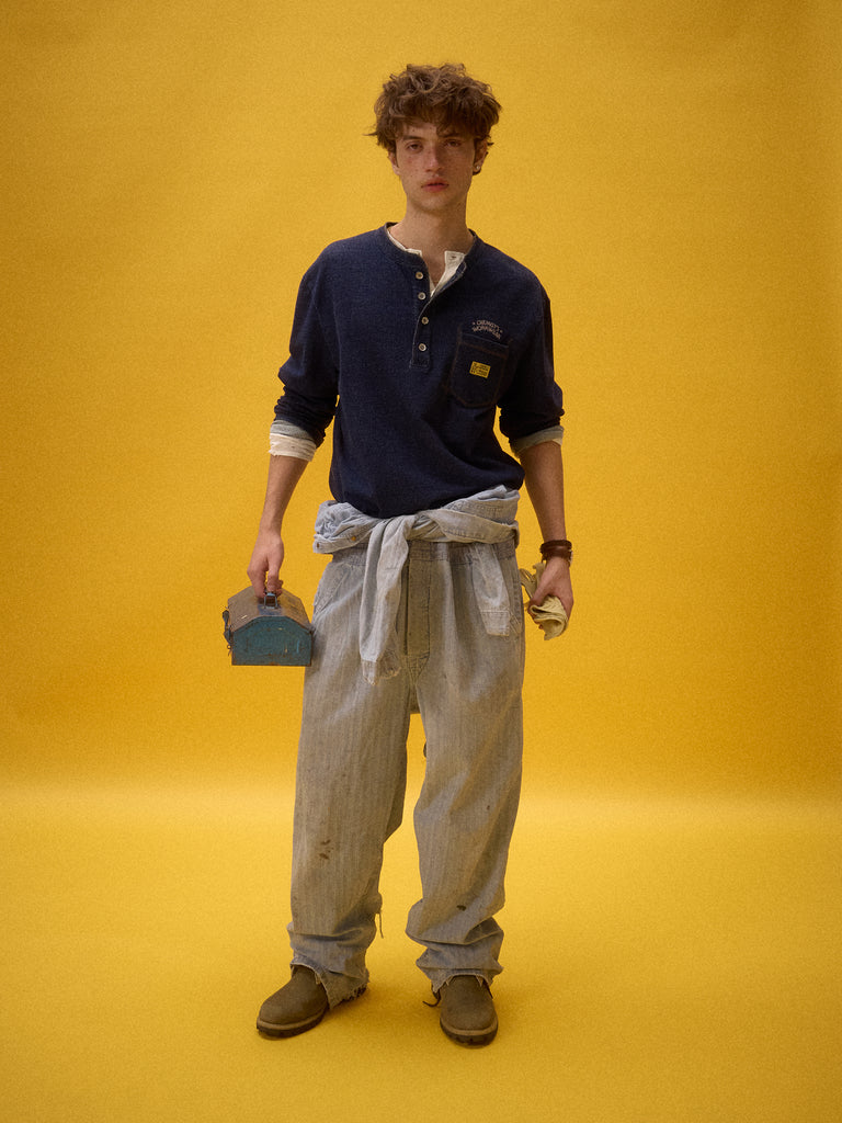 "Chemist‘s Workwear" Henley Long-Sleeve T-Shirt