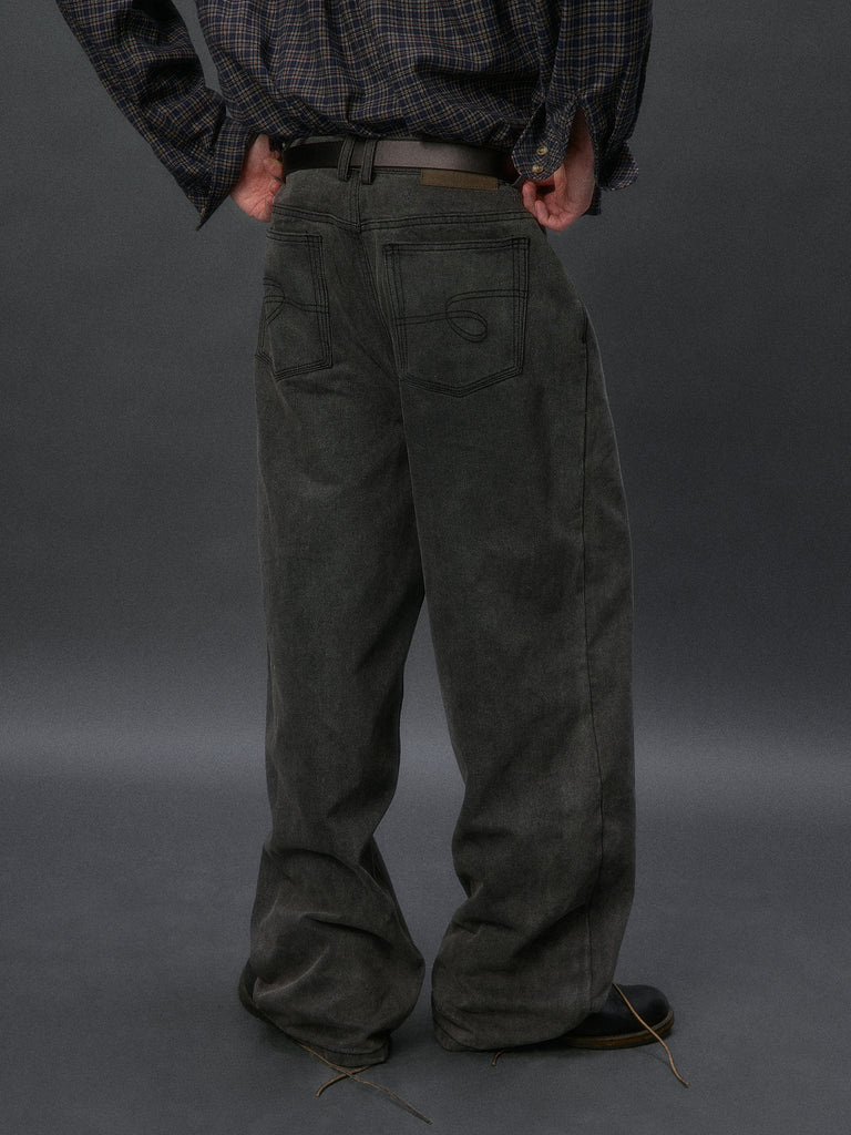 90’s Basic Straight-Leg Jeans