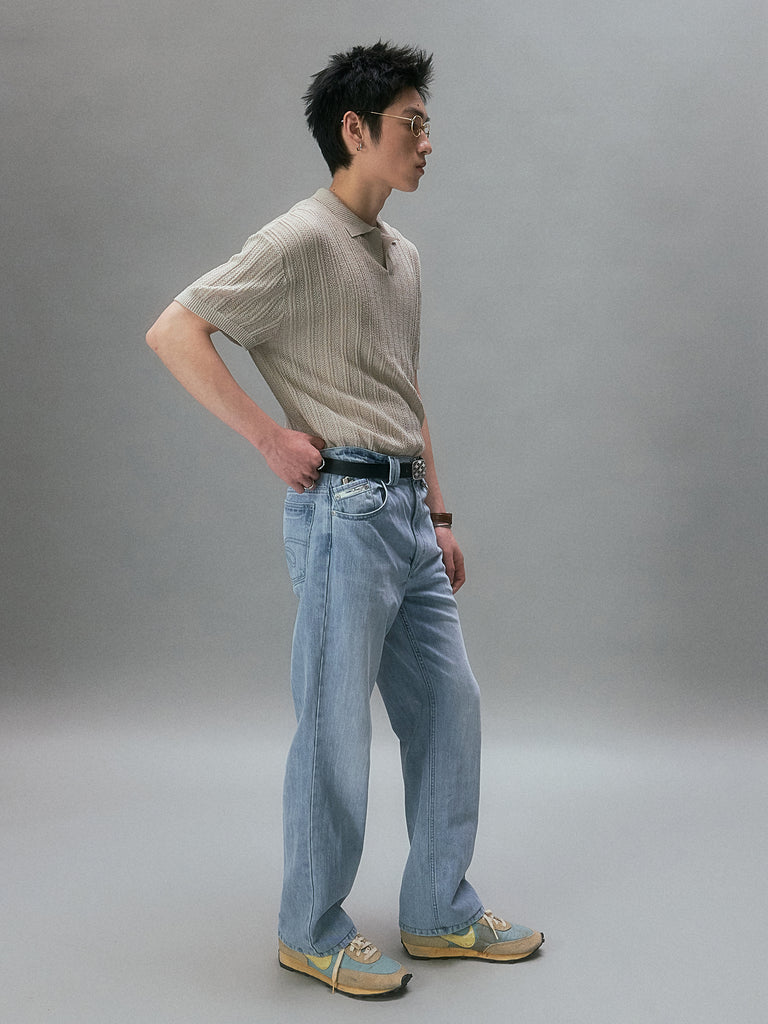 Brad Pitt’s Slim Straight Jeans