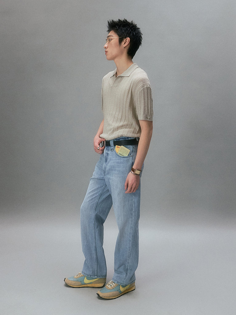 Brad Pitt’s Slim Straight Jeans