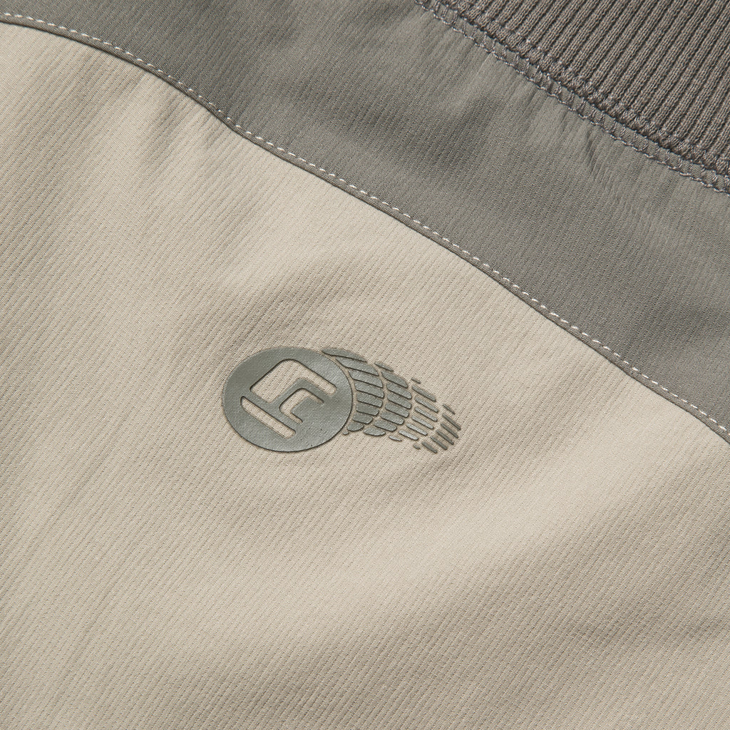 H2_GRY/KHI_CREWNECK_190G