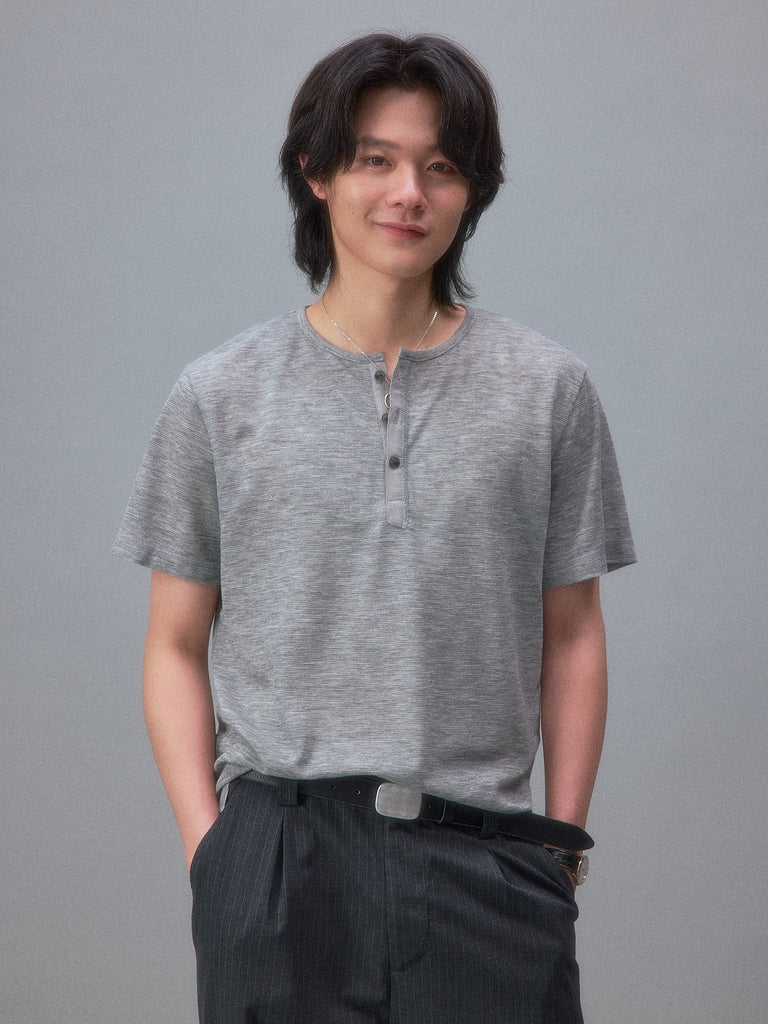 Yutaka Takenouchi's Kominka Linen Short-Sleeve Henley