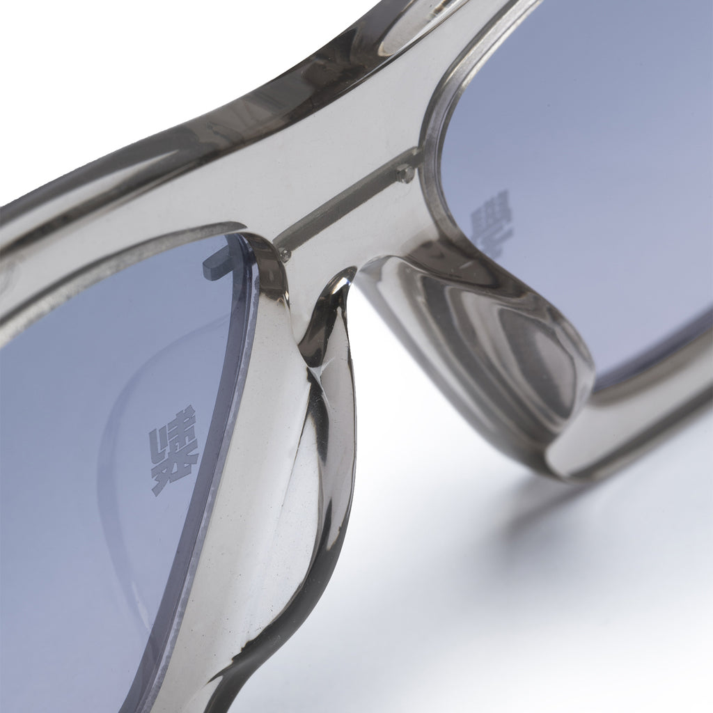 A_ChemistCreations x AKILA_GRY_Sunglasses_6.0MM_L