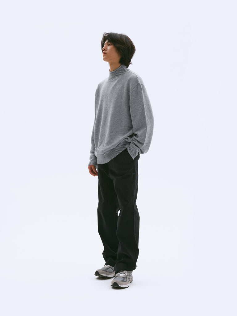 Takuya Kimura’s Light Work-Style Chinos