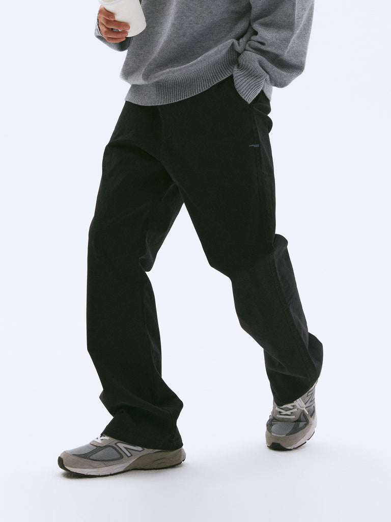 Takuya Kimura’s Light Work-Style Chinos