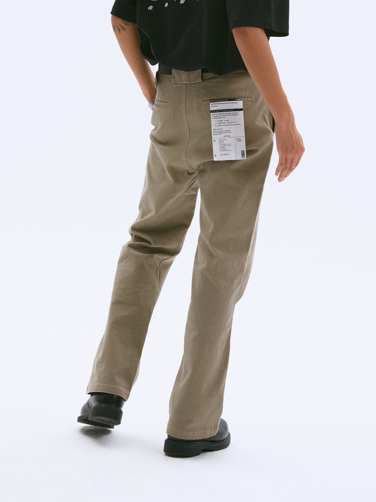 Takuya Kimura’s Light Work-Style Chinos