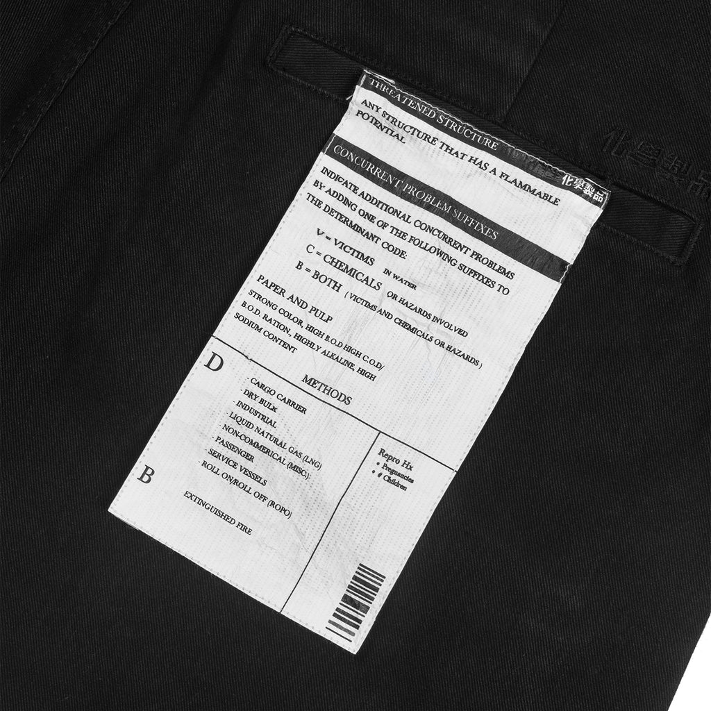 Takuya Kimura’s Light Work-Style Chinos