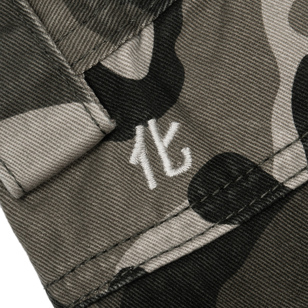 P6_GRN_WORKPANTS