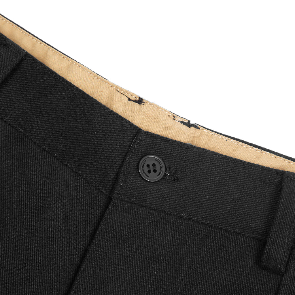 P9_BLK_SHORTS