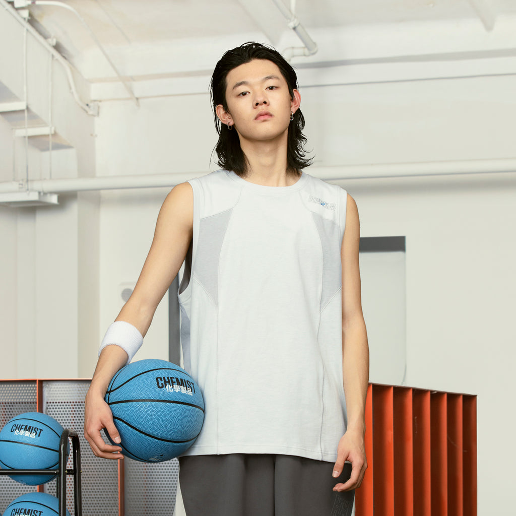 T_ASICS_X_CHEMIST_CREATIONS_GRY_VEST_290G