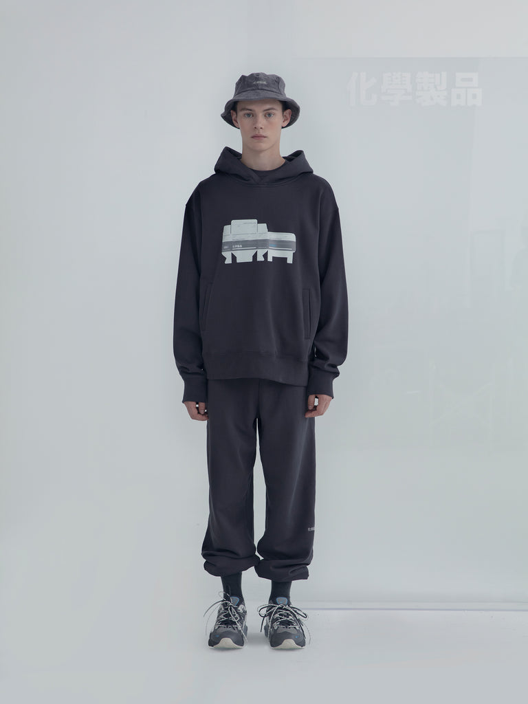 C2_DGY_BUCKETHAT